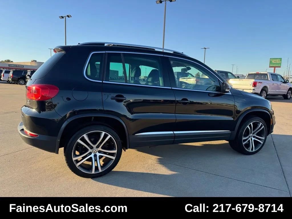 Used 2017 Volkswagen Tiguan SEL image 20