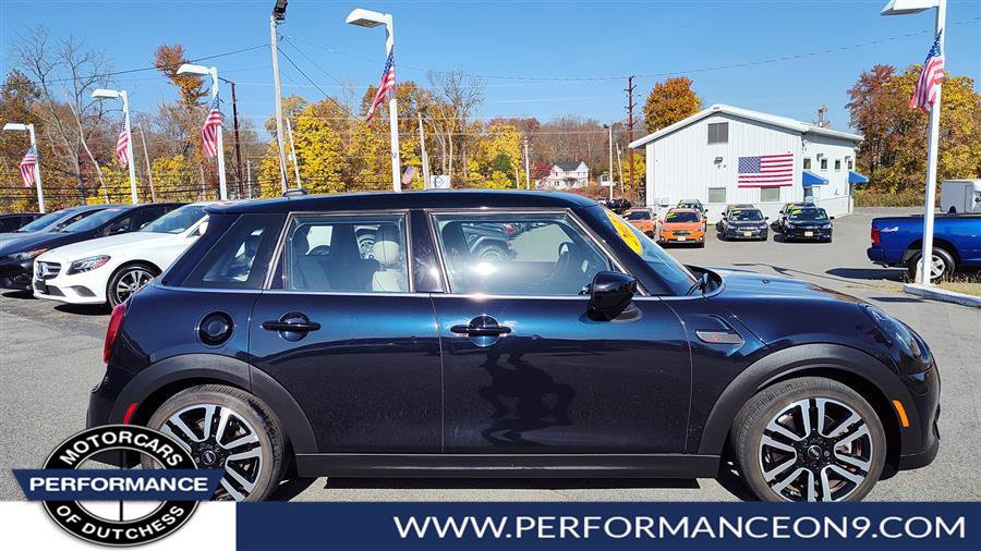 Used 2022 MINI Cooper S image 2