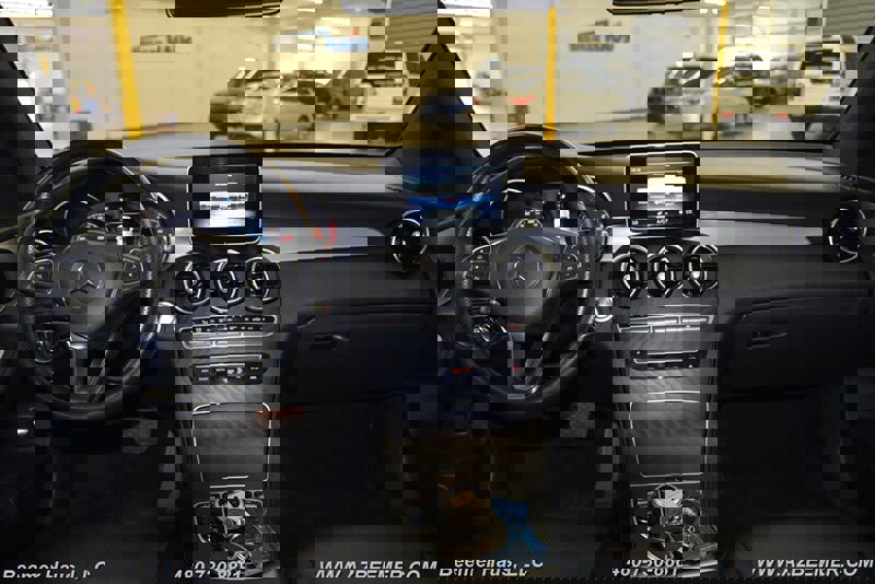 Used 2019 Mercedes-Benz GLC 300 image 23