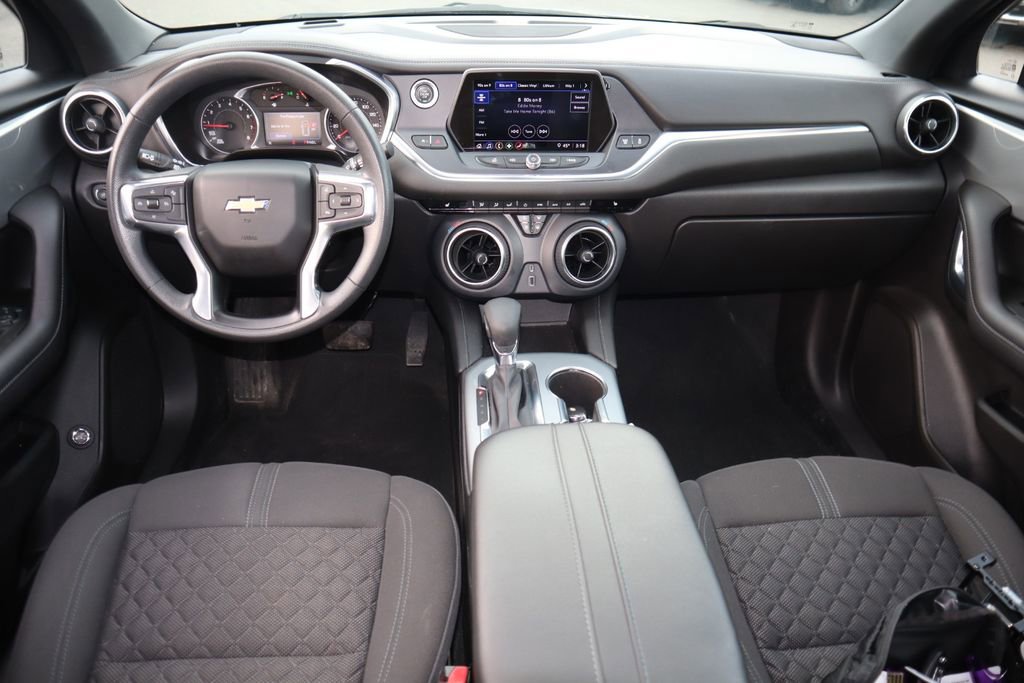 Used 2022 Chevrolet Blazer LT FWD image 13