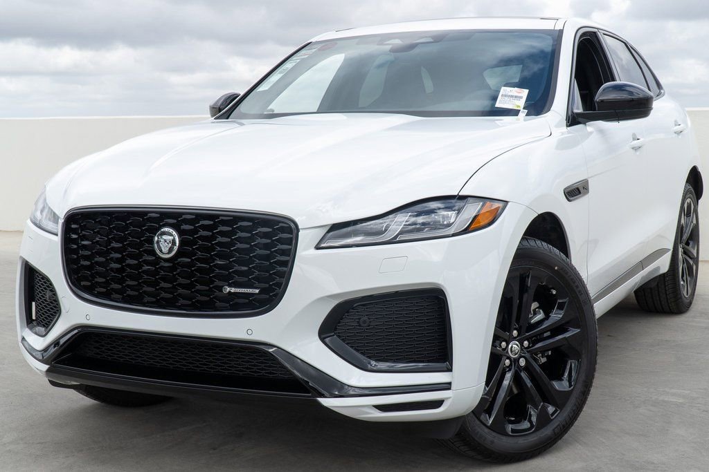 Used 2025 Jaguar F-PACE R-Dynamic S AWD/4WD image 1