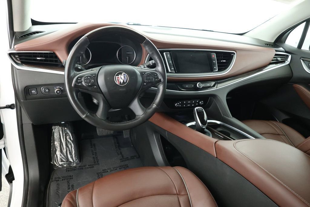 Used 2021 Buick Enclave Avenir image 11