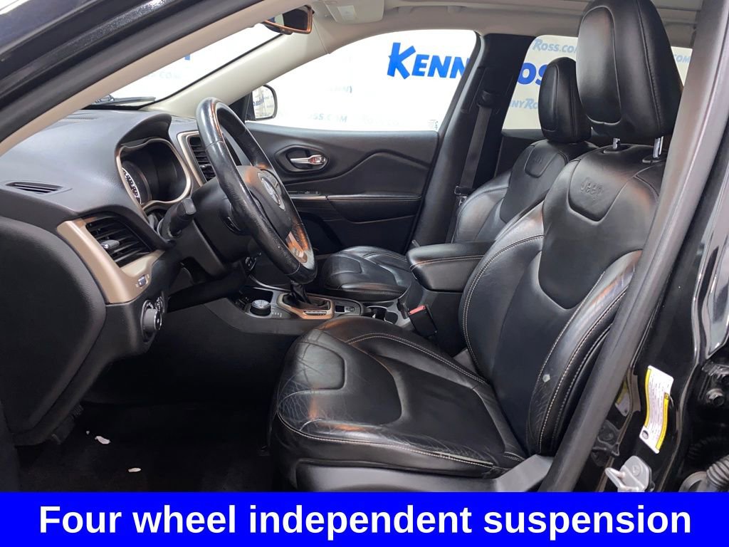 Used 2015 Jeep Cherokee Limited image 10