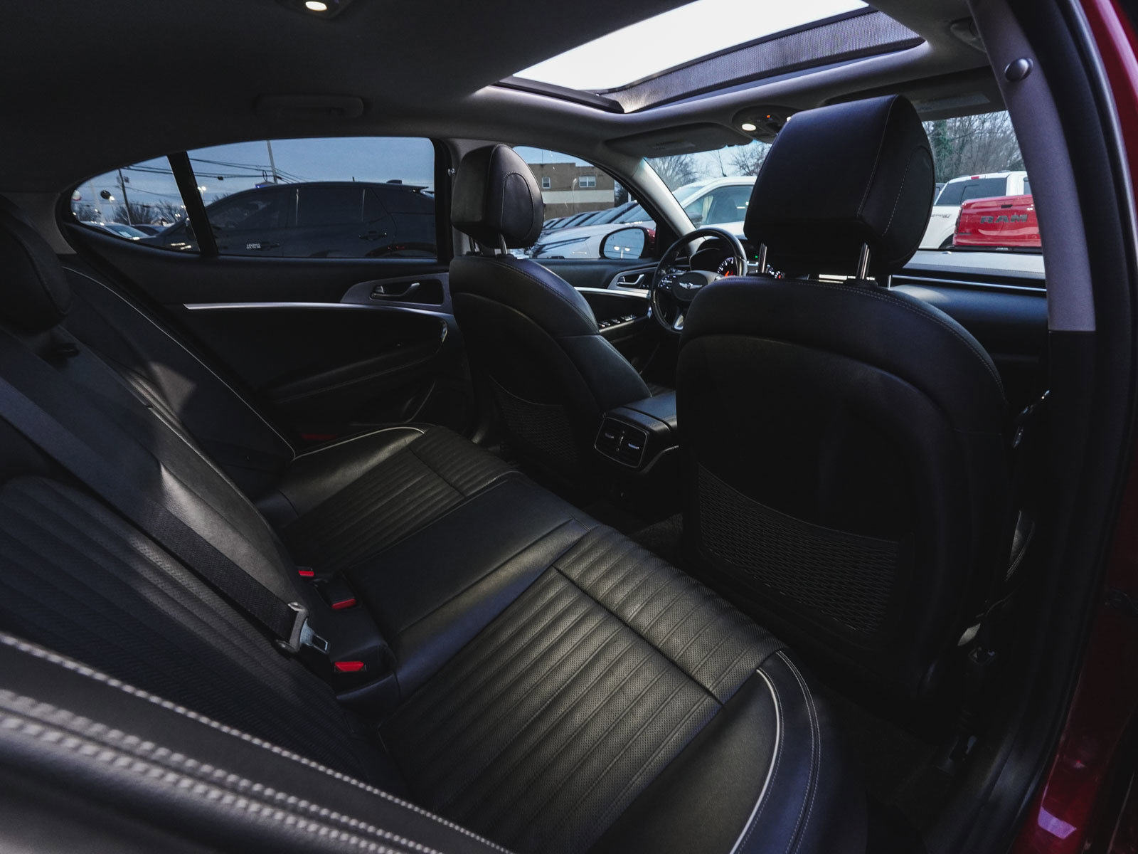 Used 2019 Genesis G70 2.0T Advanced w/ Elite Package image 33