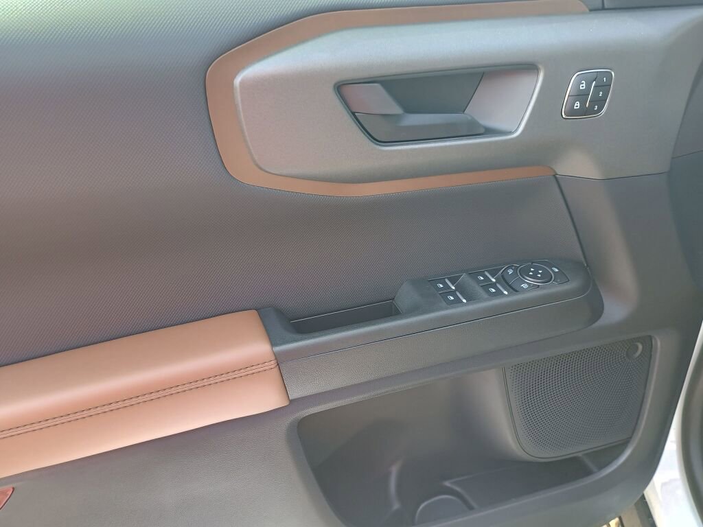 New 2025 Ford Bronco Sport Outer Banks image 10