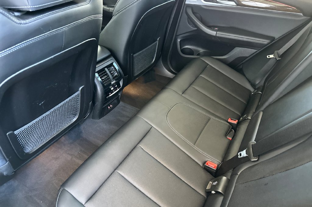 Used 2024 BMW X3 xDrive30i AWD/4WD image 15
