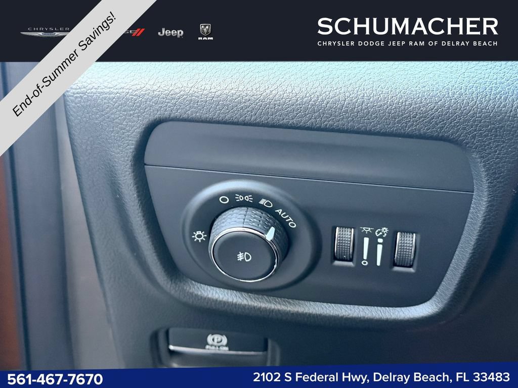 New 2026 Jeep Grand Cherokee Limited AWD/4WD image 23