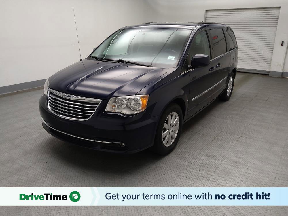 Used 2016 Chrysler Town & Country Touring