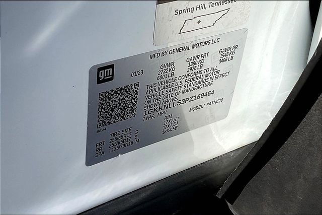 Used 2023 GMC Acadia AT4 w/ Preferred Package image 14