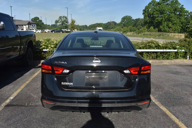 Used 2025 Nissan Altima 2.5 S FWD image 5