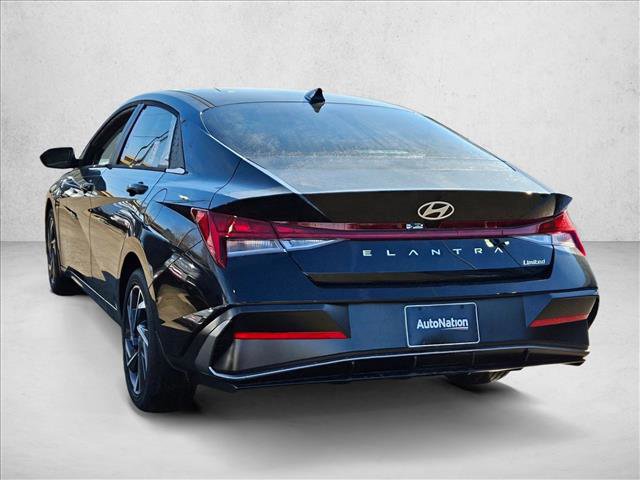New 2026 Hyundai Elantra Limited image 10