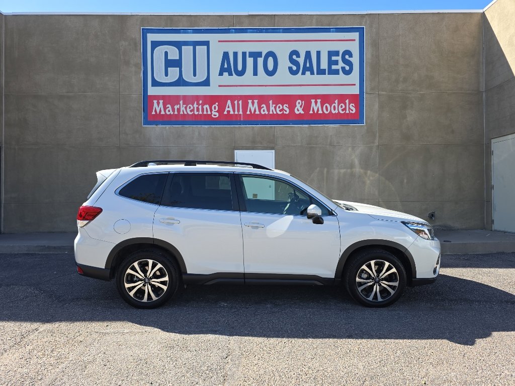 Used 2020 Subaru Forester Limited image 4