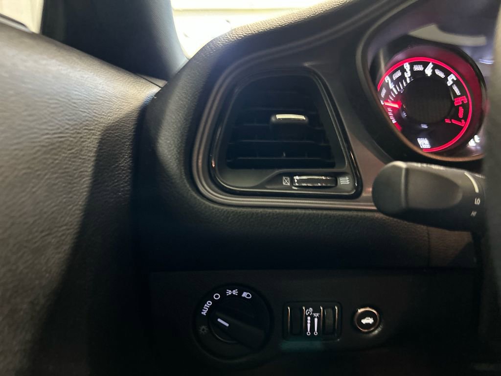 Used 2023 Dodge Challenger R/T w/ Blacktop Package image 19