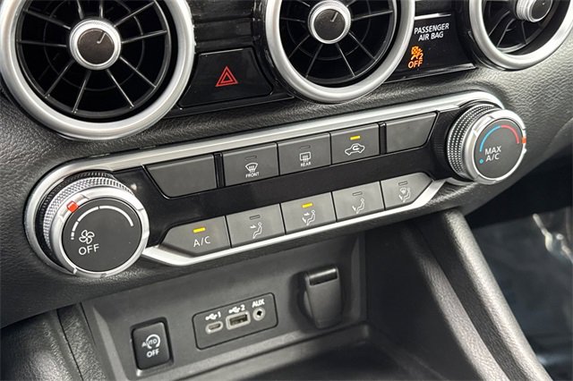Used 2025 Nissan Sentra SV image 28