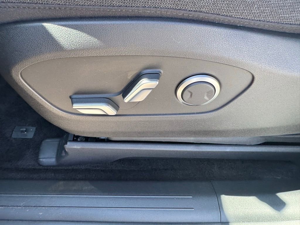New 2026 Hyundai Ioniq 9 SE AWD/4WD image 19