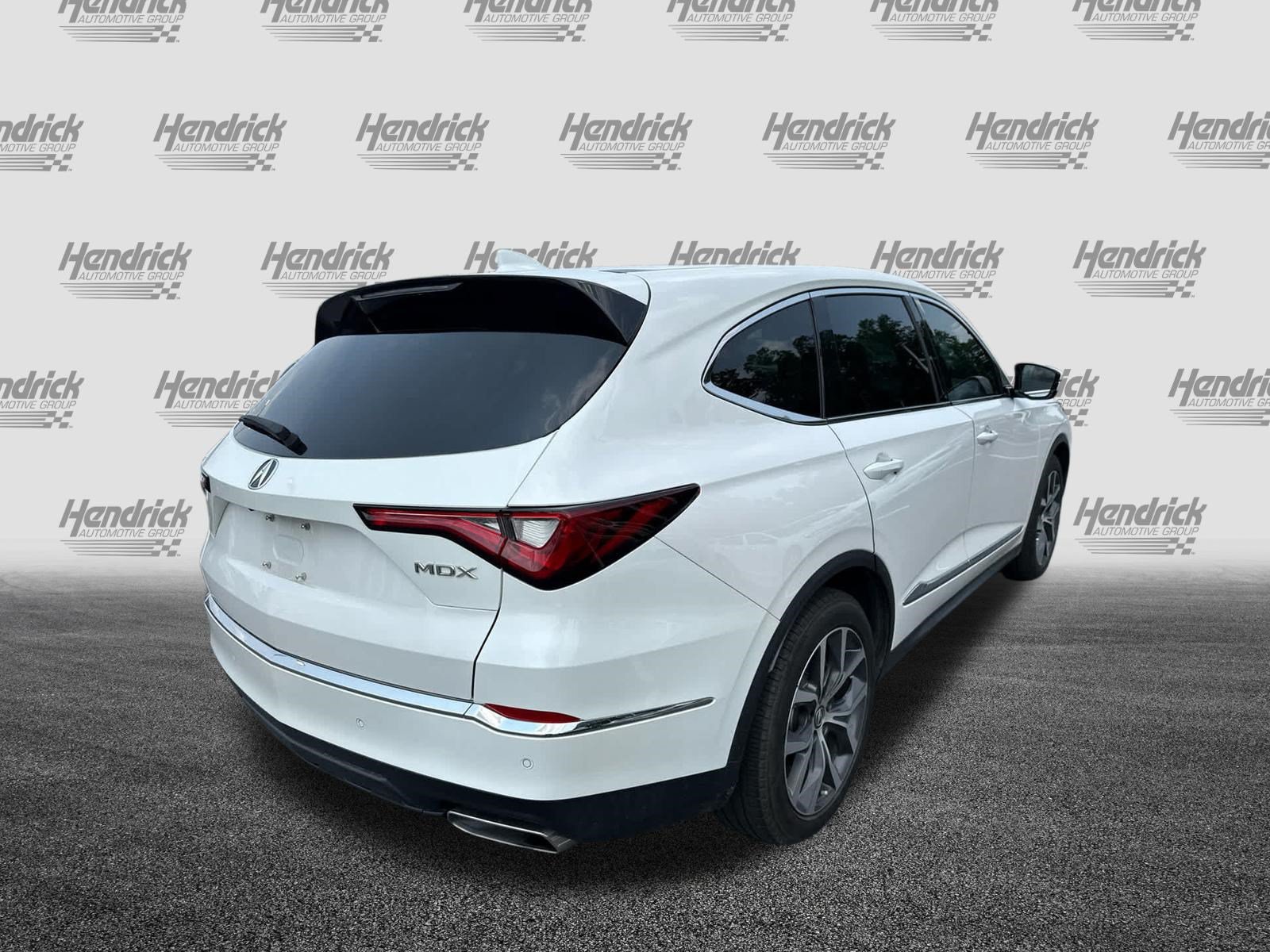 Used 2024 Acura MDX FWD w/ Technology Package image 8