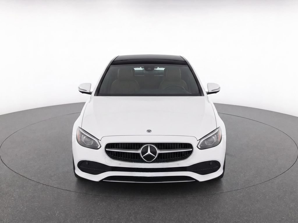 Used 2025 Mercedes-Benz C 300 Sedan video 2