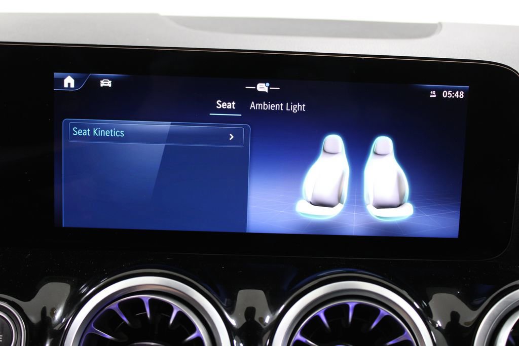 Used 2025 Mercedes-Benz GLA 250 image 46