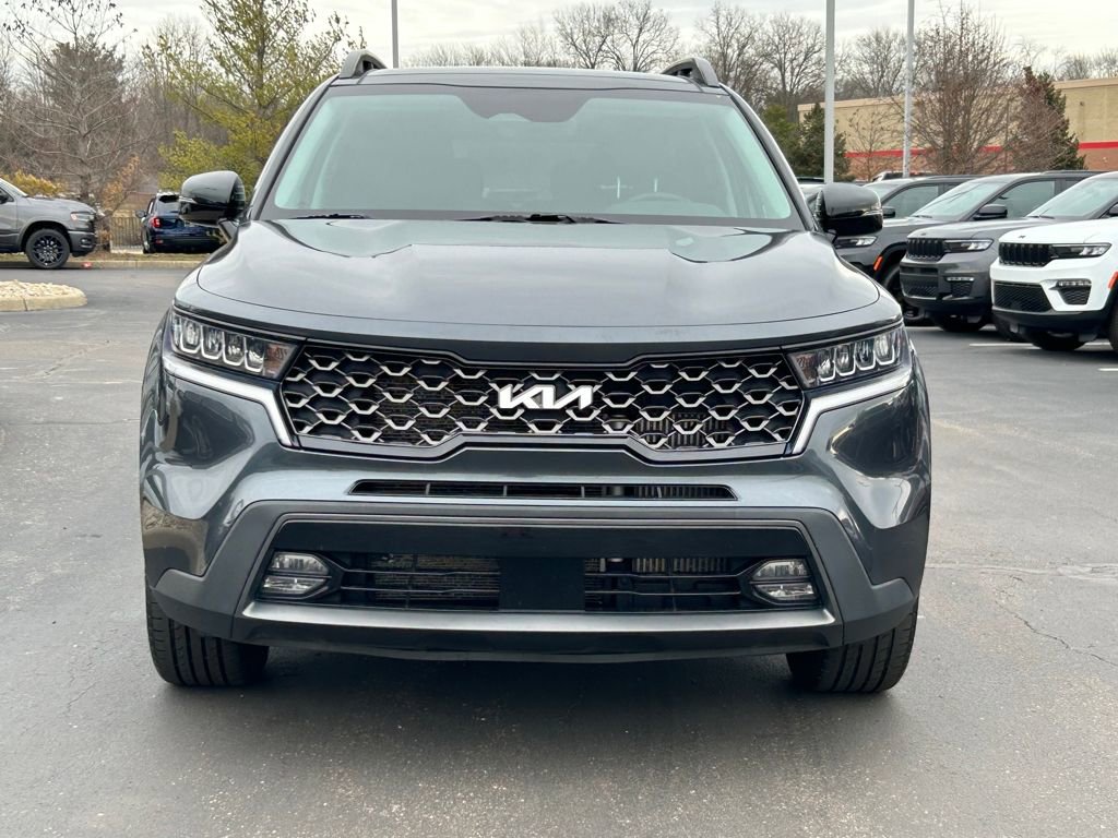 Used 2023 Kia Sorento X-Line EX image 2