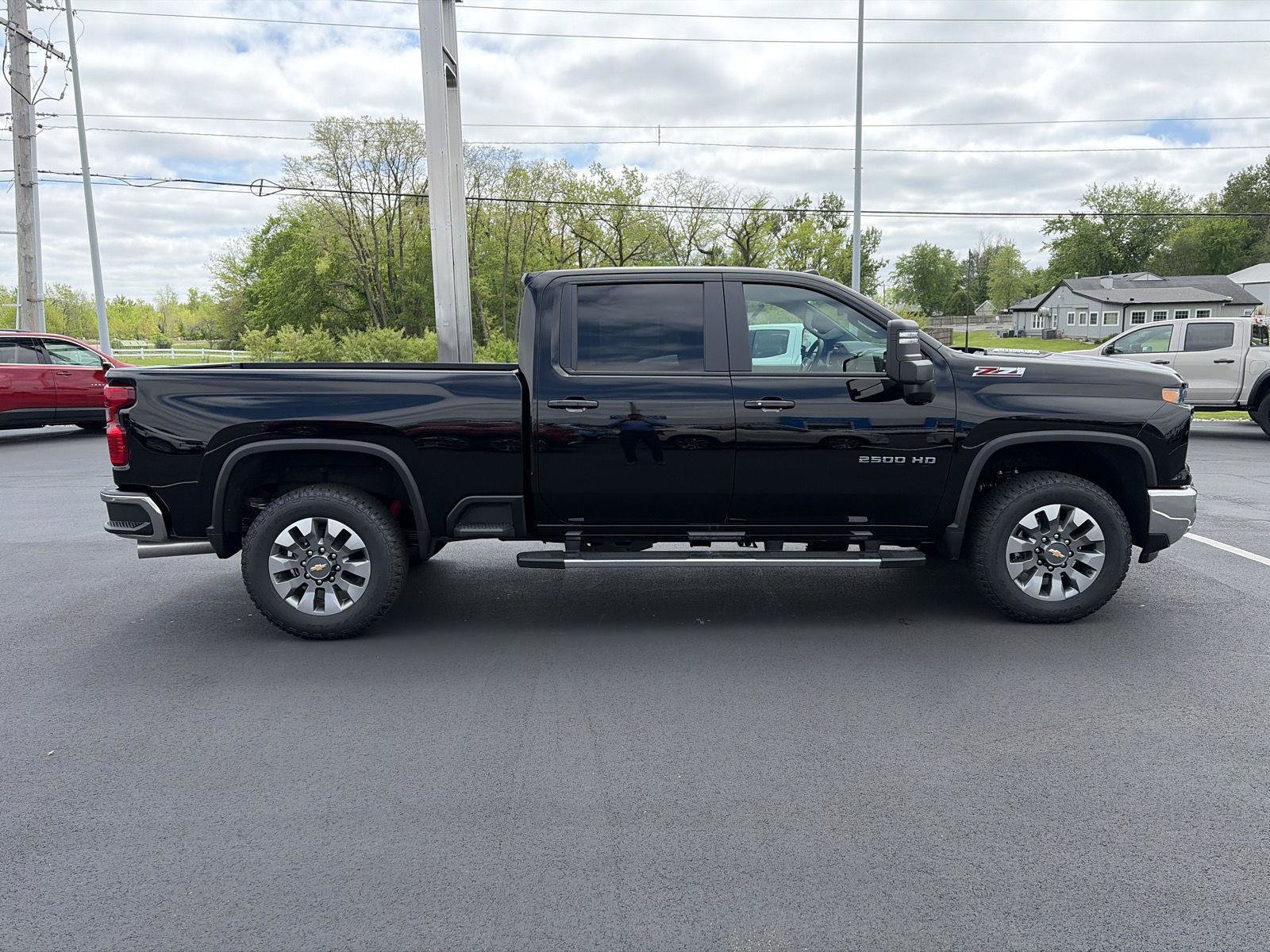 New 2026 Chevrolet Silverado 2500 LT w/ True North Edition AWD/4WD image 2