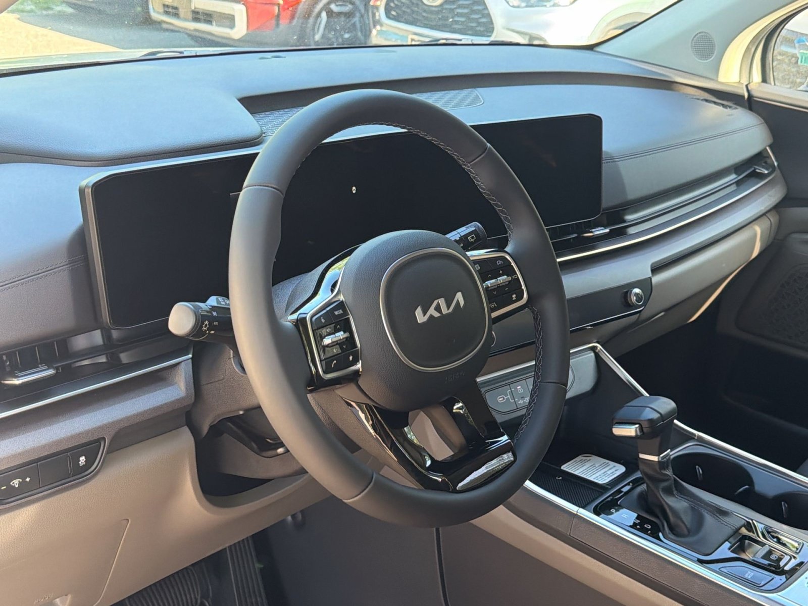 New 2026 Kia Carnival EX FWD image 20