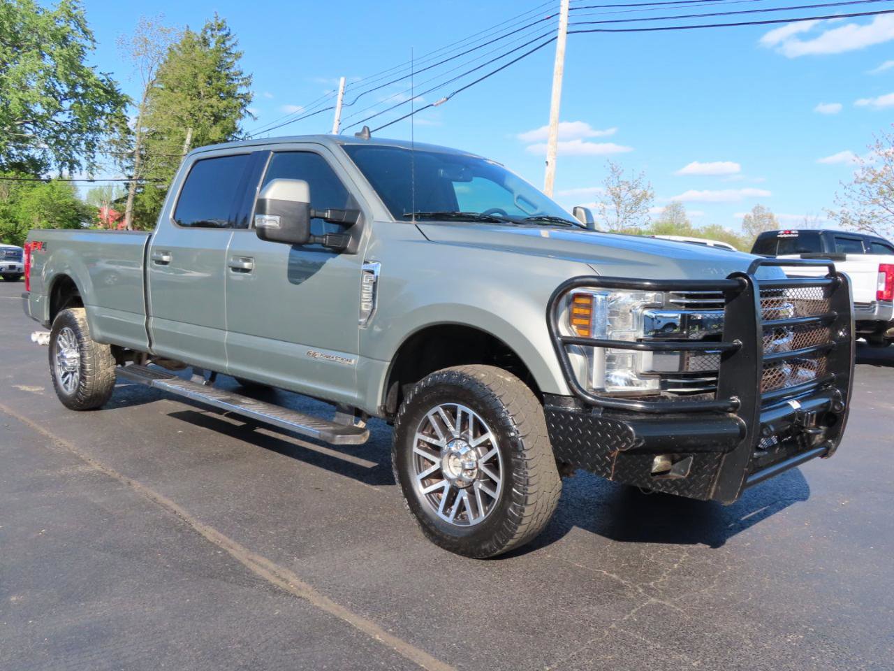 Used 2019 Ford F350 Lariat w/ Lariat Value Package image 8