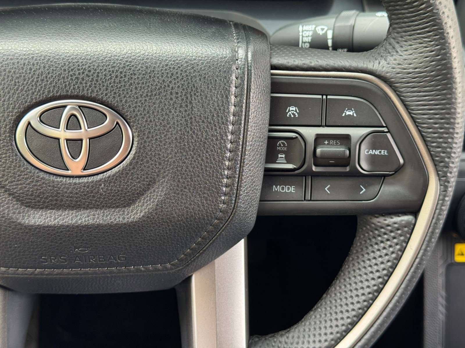 Used 2024 Toyota Tacoma SR5 w/ SR5 Upgrade Package image 21