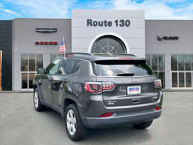 Certified 2018 Jeep Compass Latitude AWD/4WD image 3