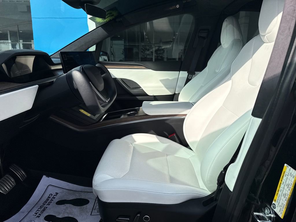 Used 2023 Tesla Model X AWD/4WD image 11