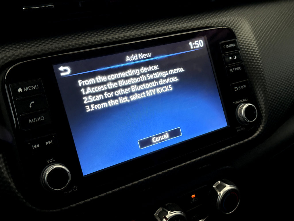 Used 2023 Nissan Kicks SV FWD image 7