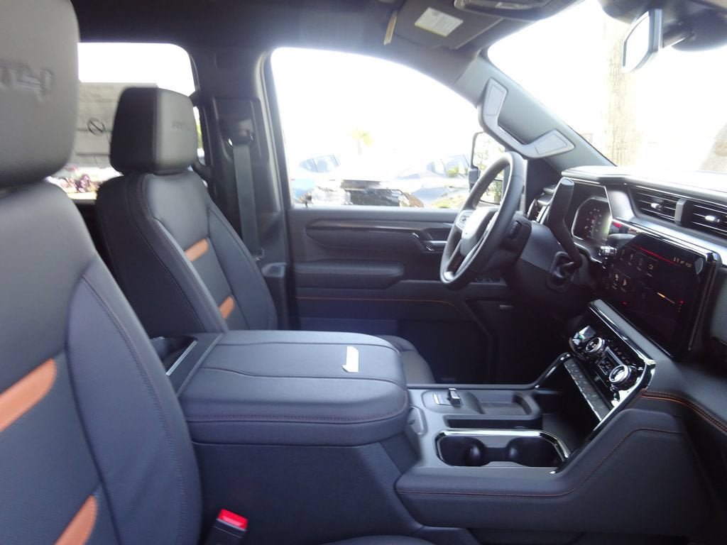 New 2026 GMC Sierra 2500 AT4 AWD/4WD image 17