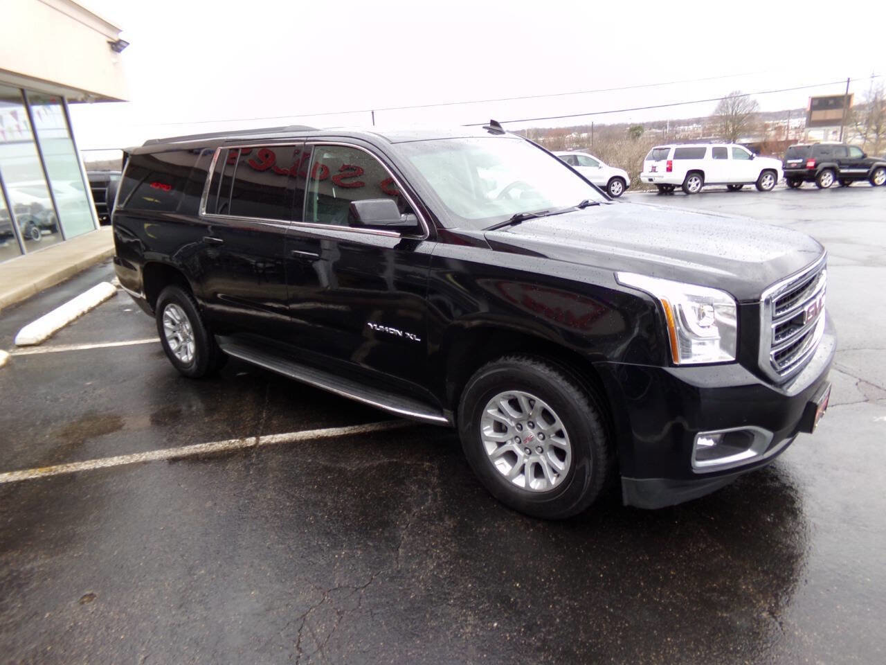 Used 2016 GMC Yukon XL SLE image 57