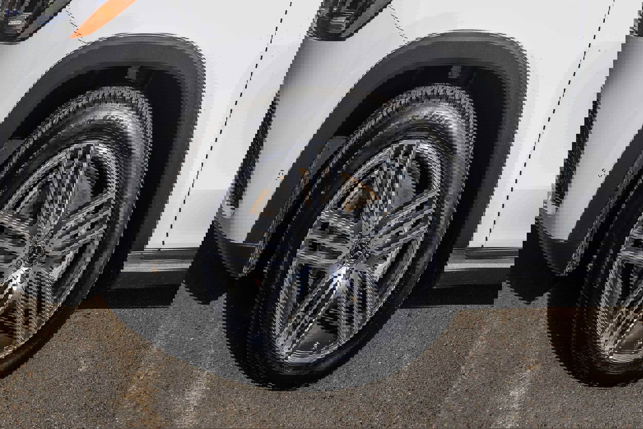 Used 2024 Mercedes-Benz GLS 450 4MATIC image 12