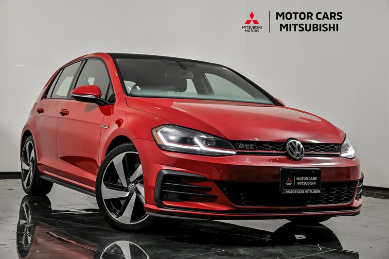 Used 2018 Volkswagen GTI SE