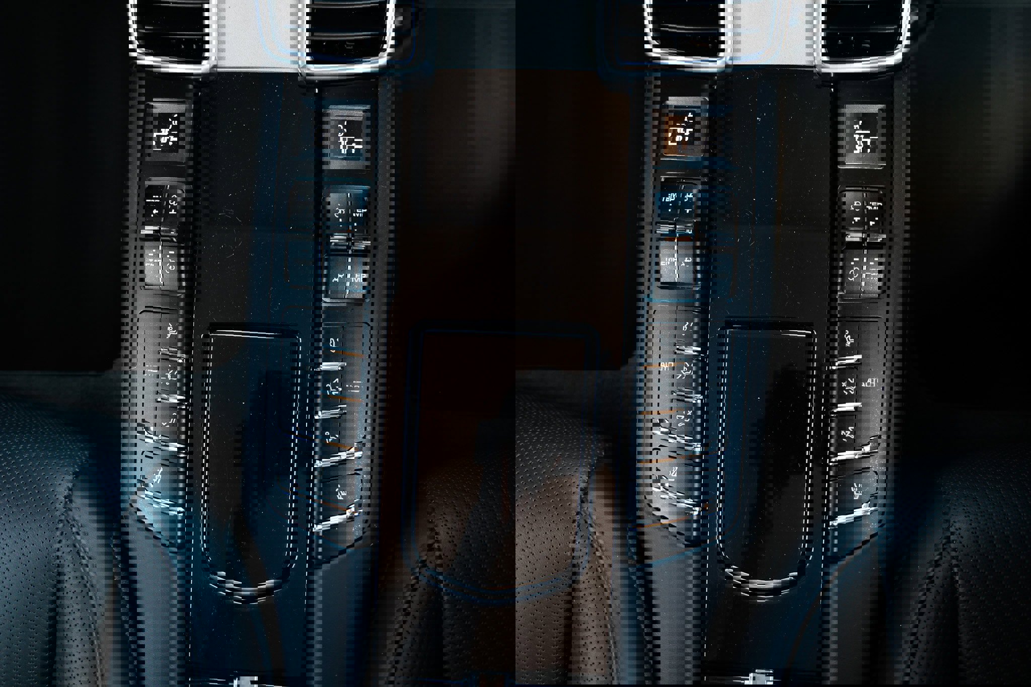 Used 2016 Porsche Panamera S image 44