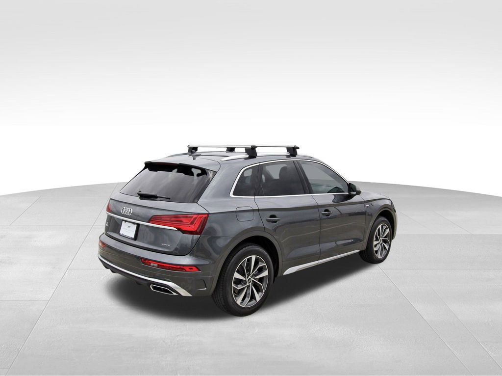 Used 2023 Audi Q5 2.0T Premium Plus w/ Premium Plus Package AWD/4WD image 4