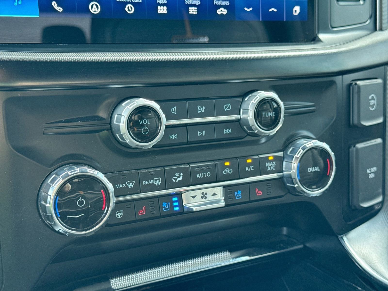 Used 2023 Ford F150 Platinum w/ Max Trailer Tow Package AWD/4WD image 33