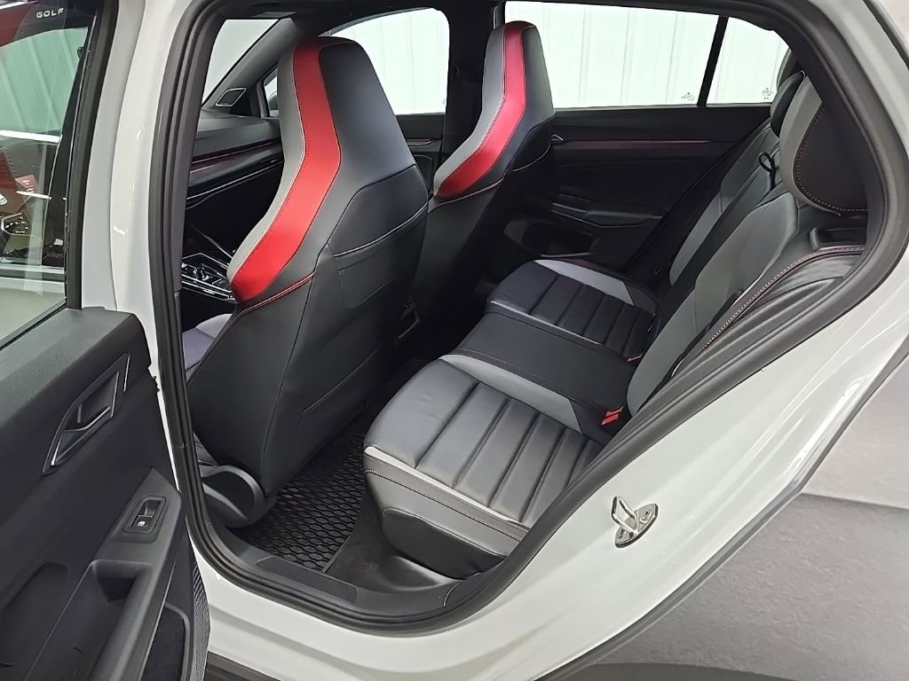 Used 2024 Volkswagen GTI SE image 32