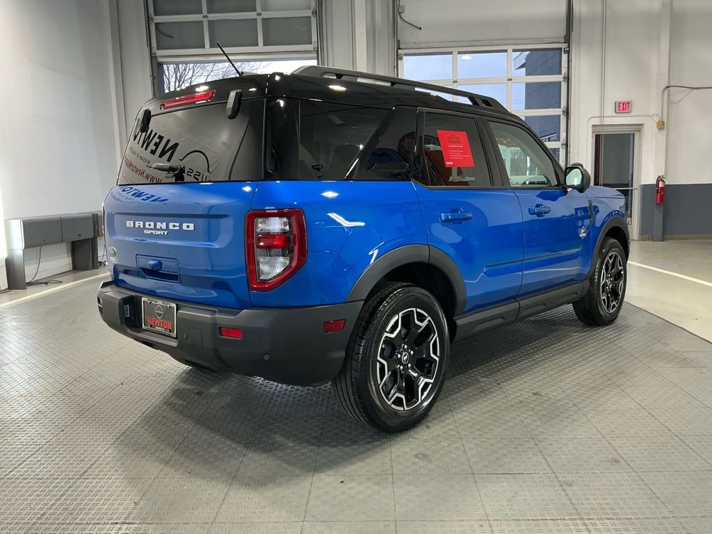 Used 2025 Ford Bronco Sport Outer Banks w/ Outer Banks Tech Package+ image 38