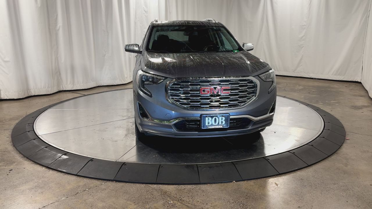 Used 2018 GMC Terrain Denali w/ Advanced Safety Package image 5