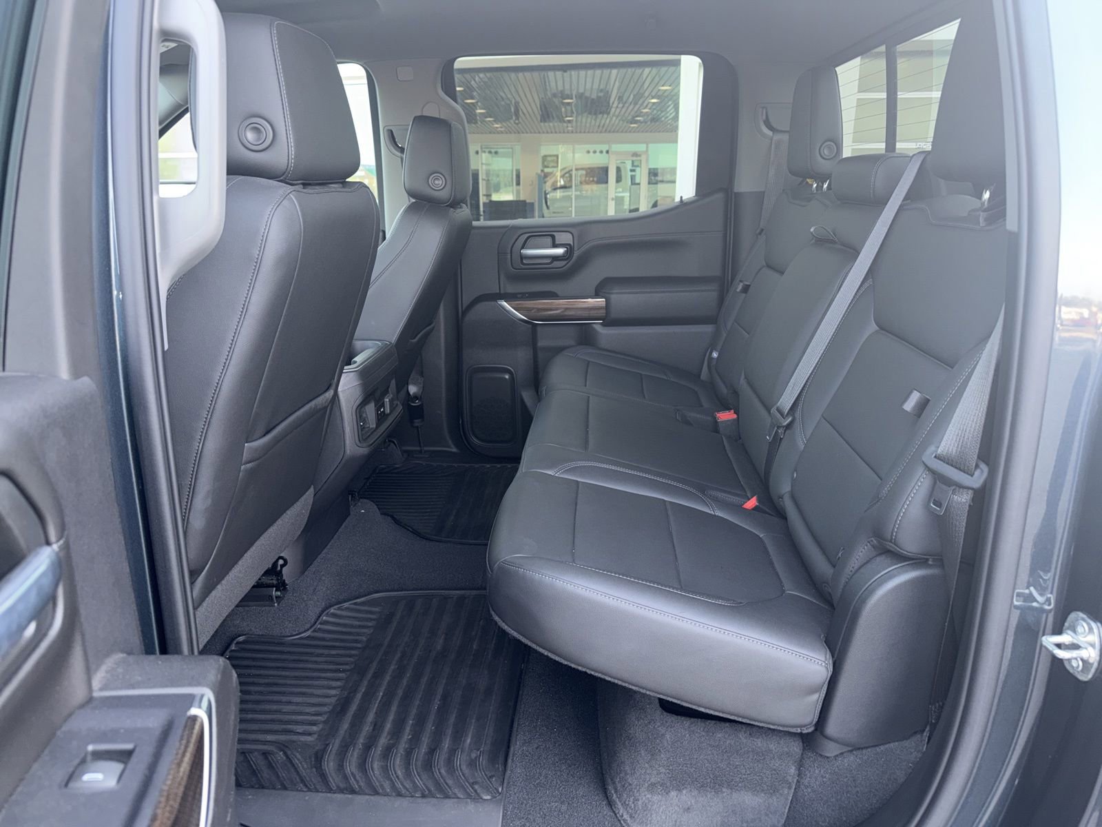 Used 2020 Chevrolet Silverado 1500 RST w/ All-Star Edition image 6