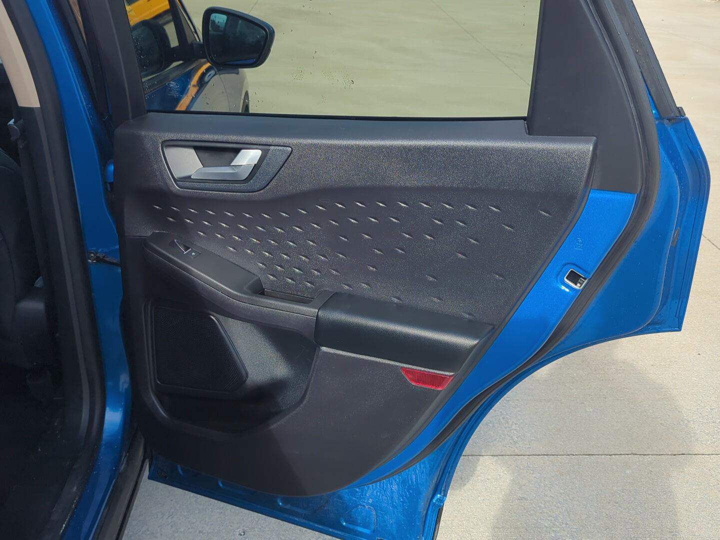 Used 2020 Ford Escape SEL FWD image 25