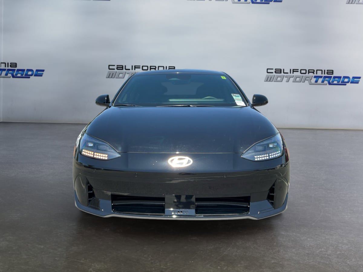 Used 2024 Hyundai Ioniq 6 SEL RWD image 2