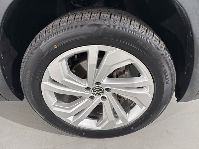 Used 2021 Volkswagen Atlas SE w/ Panoramic Sunroof Package image 17