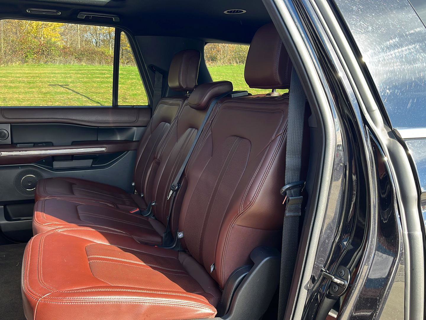 Used 2022 Ford Expedition Max Limited image 21