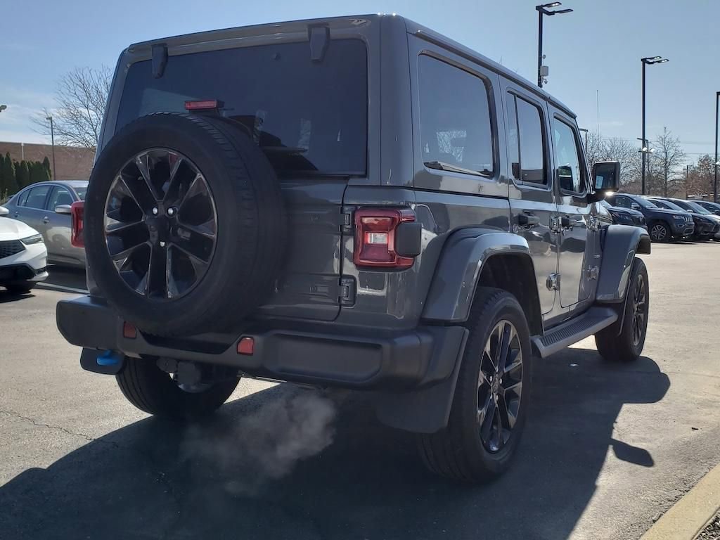 Used 2022 Jeep Wrangler Unlimited Sahara 4xe w/ Cold Weather Group image 13