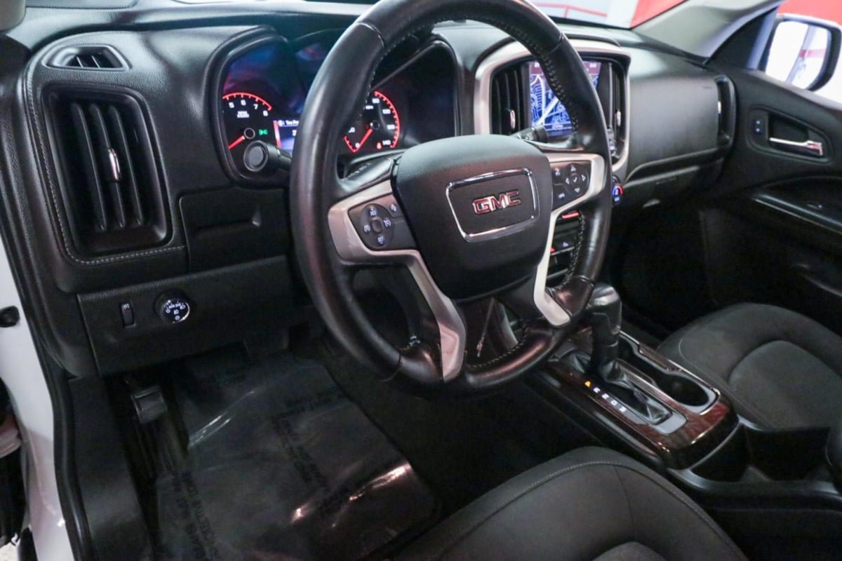 Used 2016 GMC Canyon SLE w/ SLE Convenience Package RWD image 12