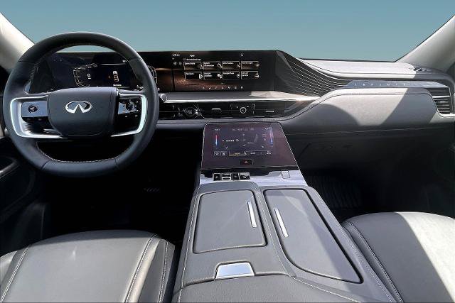 Certified 2025 INFINITI QX80 Pure AWD/4WD image 7