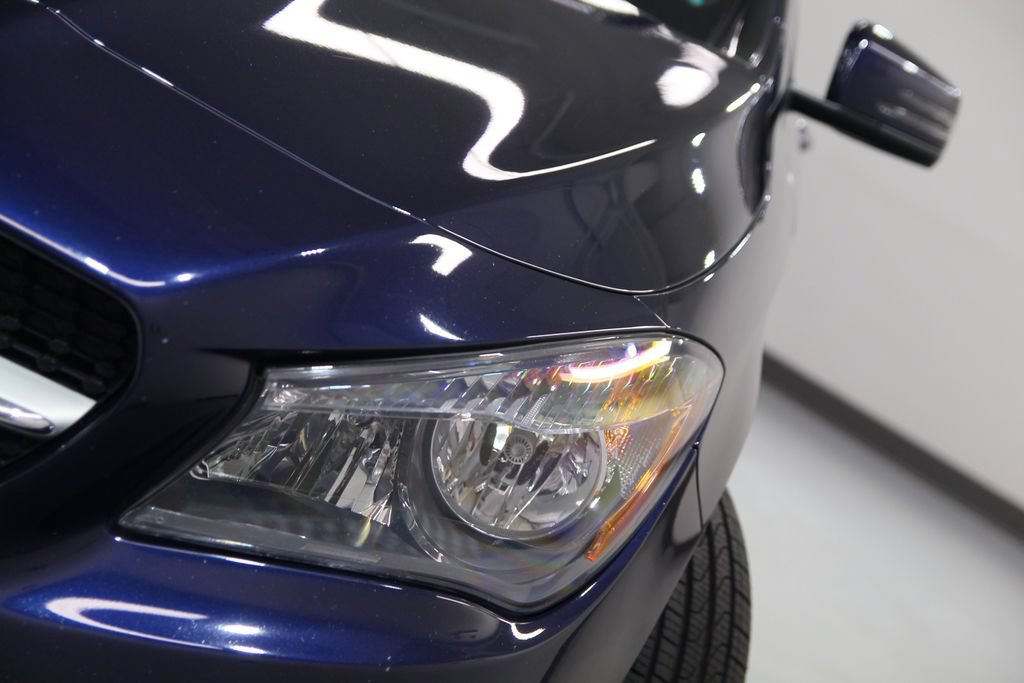 Used 2018 Mercedes-Benz CLA 250 4MATIC image 9
