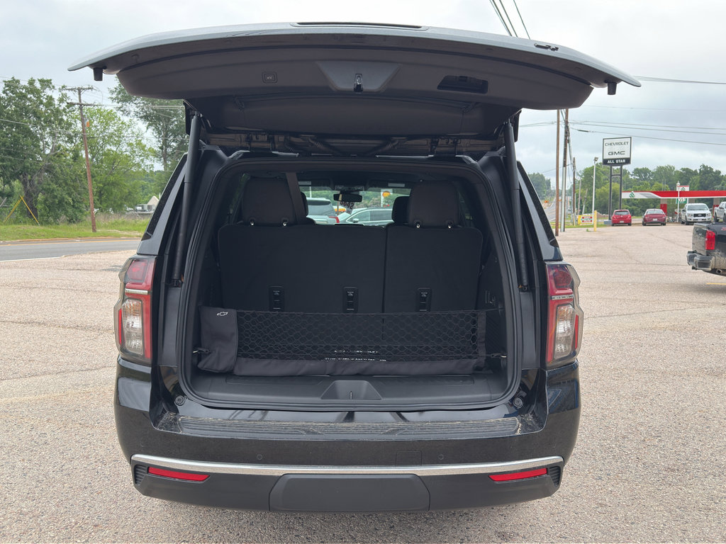 Used 2024 Chevrolet Tahoe LT w/ Luxury Package RWD image 8